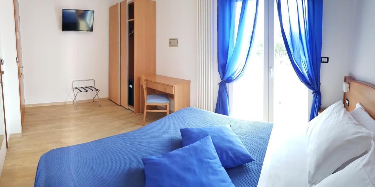 Hotel Mare Blu -- Boutique 피네토 외부 사진